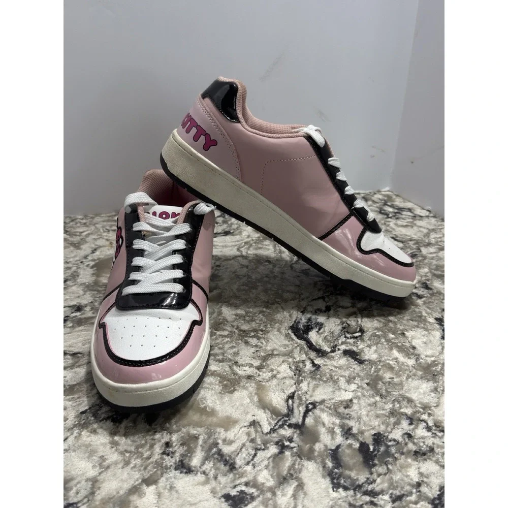 Hello Kitty Women's 9 Pink White Black Athletic Sneakers Lace Up Cartoon Logo